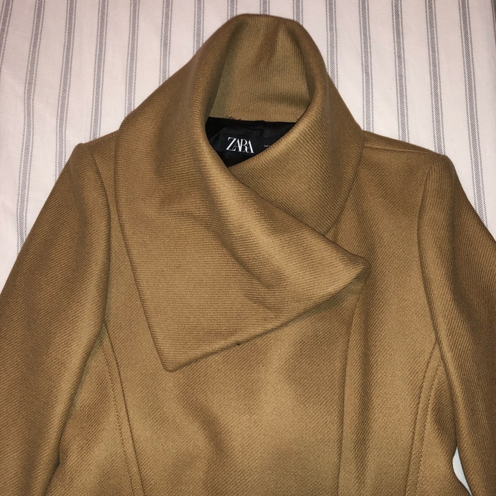 **SOLD** Coat with Wrap Collar - Picture 6 of 8